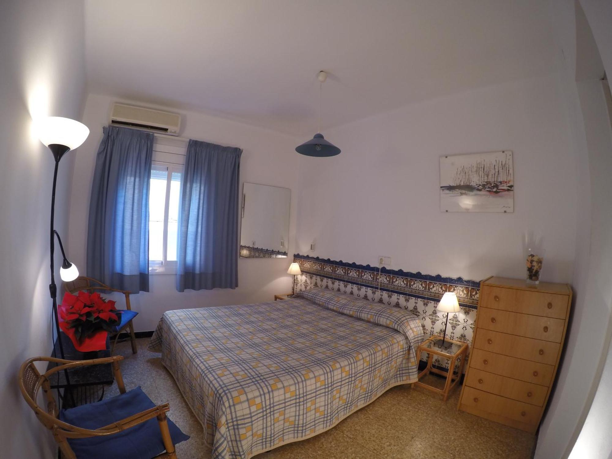 Apartamentos Montserrat Sitges Habitación foto