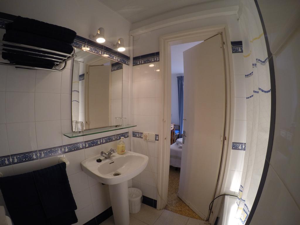 Apartamentos Montserrat Sitges Exterior foto